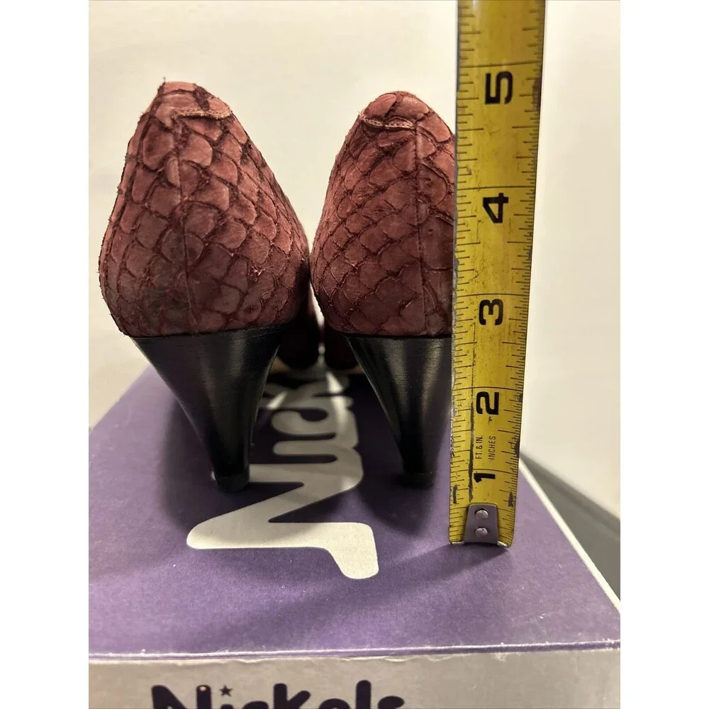 VINTAGE NICKELS LEATHER PUMP Heel MADE IN ITALY Size 8.5 AA With Box